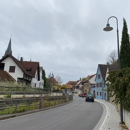 Διαμέρισμα Zu Gast Bei Freunden Weingarten (Baden)