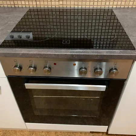 Zu Gast Bei Freunden *